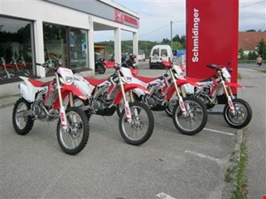 Offroad Aktion bei Honda Schmidinger auf alle HM Honda Enduro, Supermoto und MX Modelle