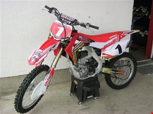 Honda CRF 250/450 Special Edition bei Honda Schmidinger ab 7.699,-!
