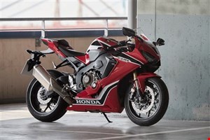 Leihmotorräder zum Sondertarif für 14 Tage im Betriebsurlaub buchen!