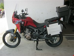 Honda Africa Twin in Aktion - Travelpaket inklusive!
