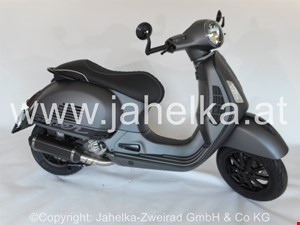 Vespa GTS 300 i.e. Super Sport